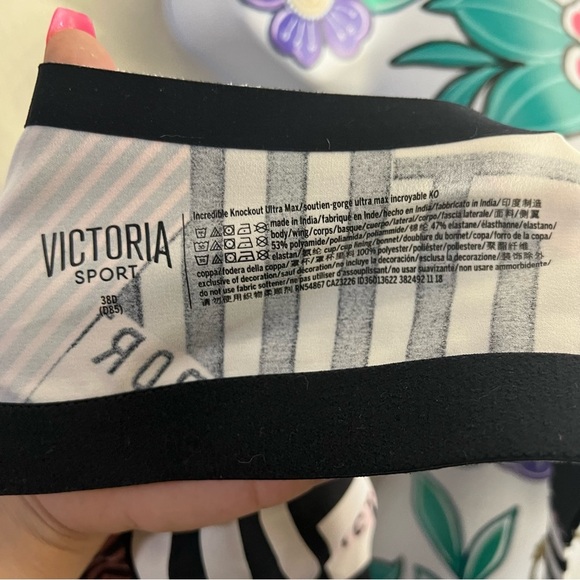 Victoria's Secret Sport Black White Pink Stripe Sports Bra Front Close - Picture 5 of 5